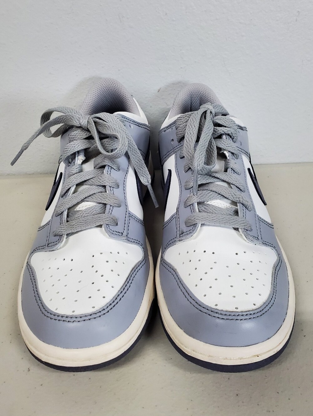 Nike Dunk Low Retro SE White Light Carbon US 5.5 Youth Athletic Tennis Shoes - Picture 3 of 11